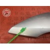 Cache plastique sur tete de fourche gauche 