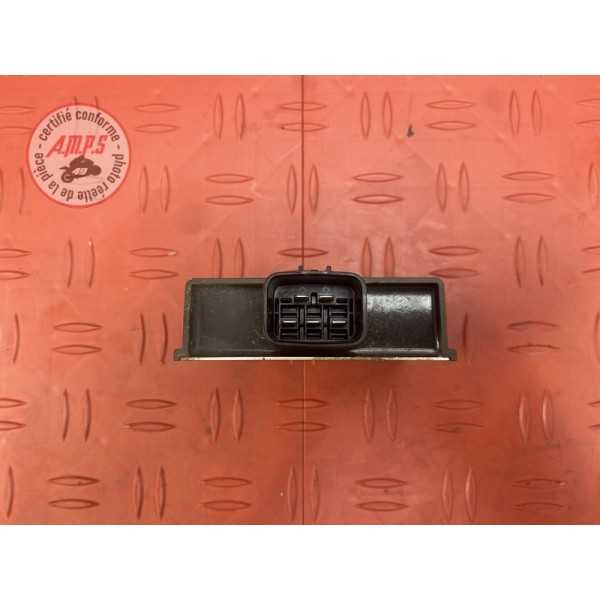 Regulateur de tension 