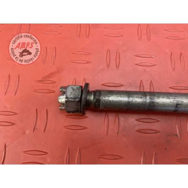 Axe de roue arriere 