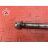 Axe de roue arriere