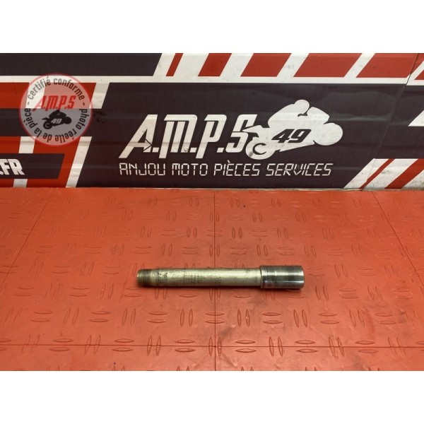 Axe de roue avant 