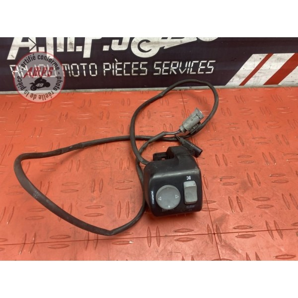 Commande de radio au guidon 