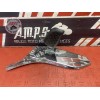 Platine repose pied passager droite 