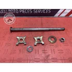 Axe de roue arriere 