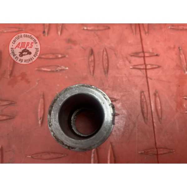Axe de roue avant avec ecrou 
