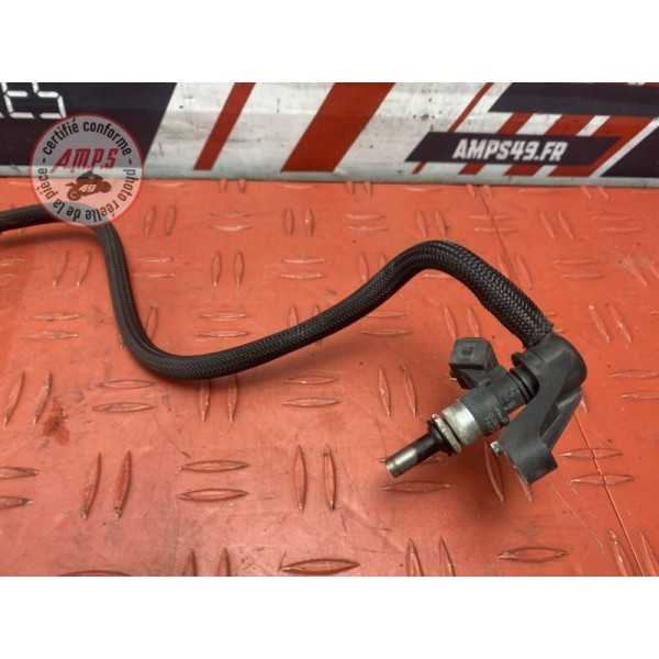 Durite de carburant avec injecteur 