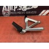 Platine repose pied passager droite 