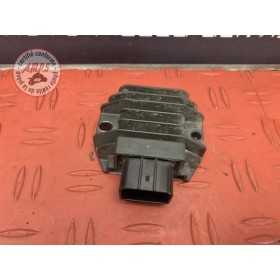 Regulateur de tension 