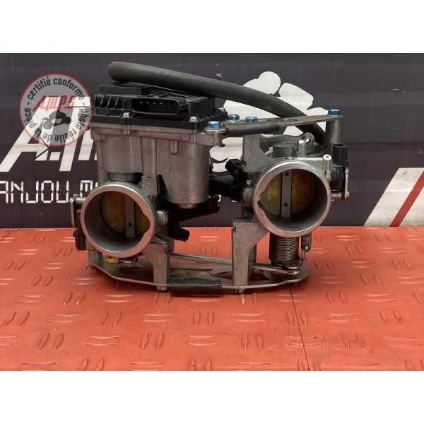 Rampe d'injection KTM 1190 Adventure 2013 à 2016 