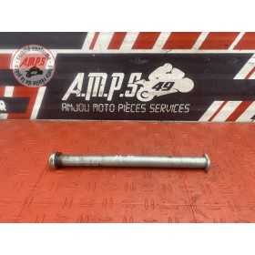 Axe de roue arriere 