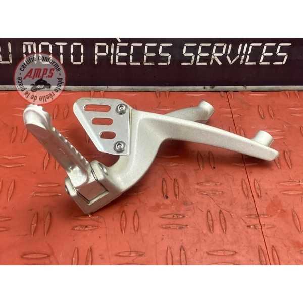 Platine repose pied passager droite Aprilia TUONO V4 1100 2015 à 2020 