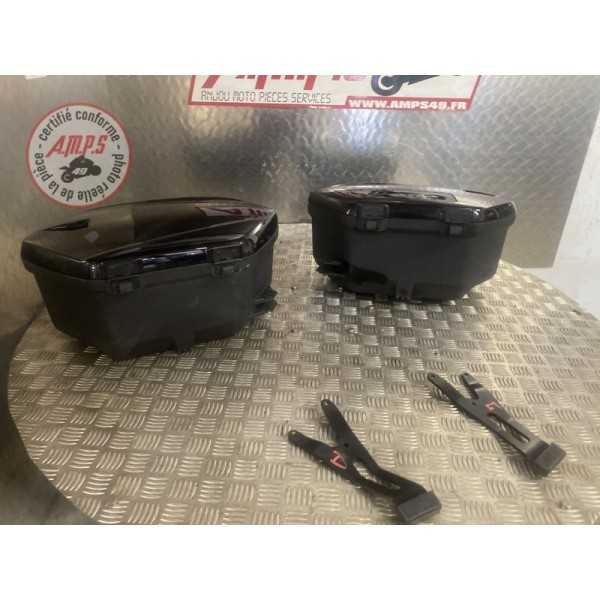 Paire de valise Yamaha avec support 