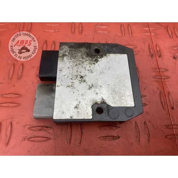 Regulateur de tension 