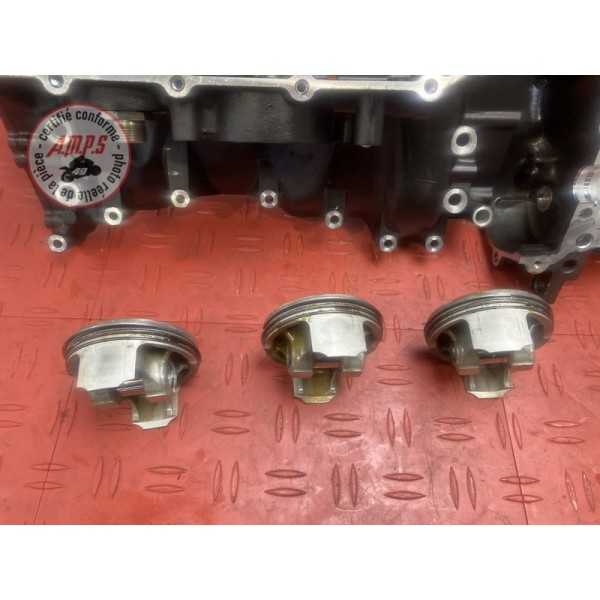 Bloc moteur nu avec piston 
