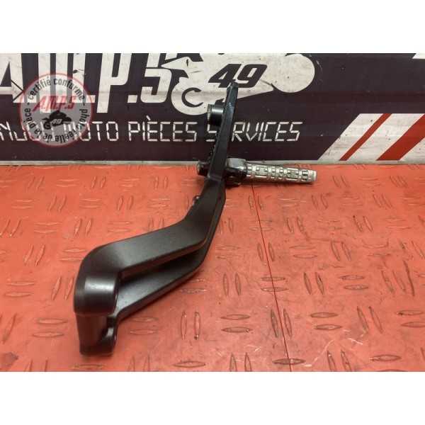 Platine repose pied passager gauche Yamaha MT-09 Tracer GT 2018 à 2020 