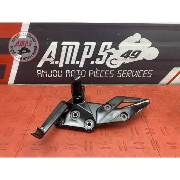Platine repose pied droite Suzuki GSX-S 750 2017 à 2021 