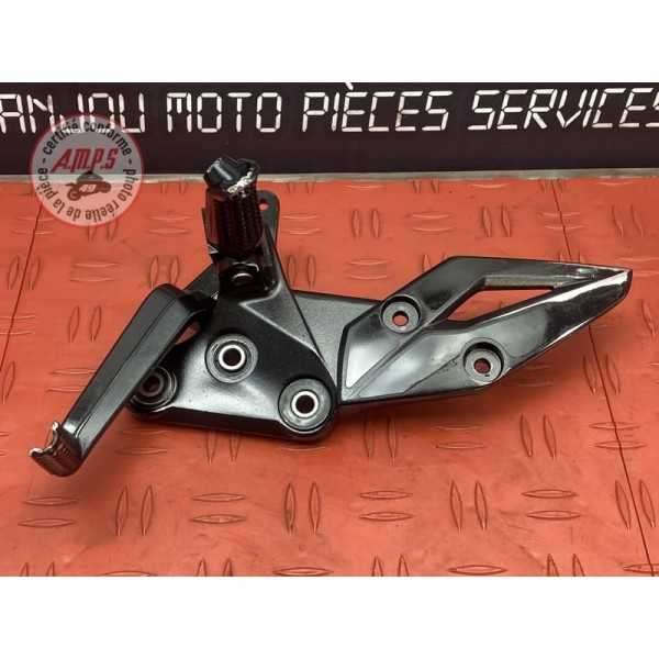 Platine repose pied droite Suzuki GSX-S 750 2017 à 2021 