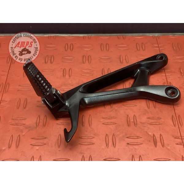 Platine repose pied passager gauche Suzuki GSX-S 750 2017 à 2021 
