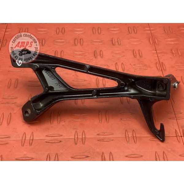 Platine repose pied passager gauche Suzuki GSX-S 750 2017 à 2021 