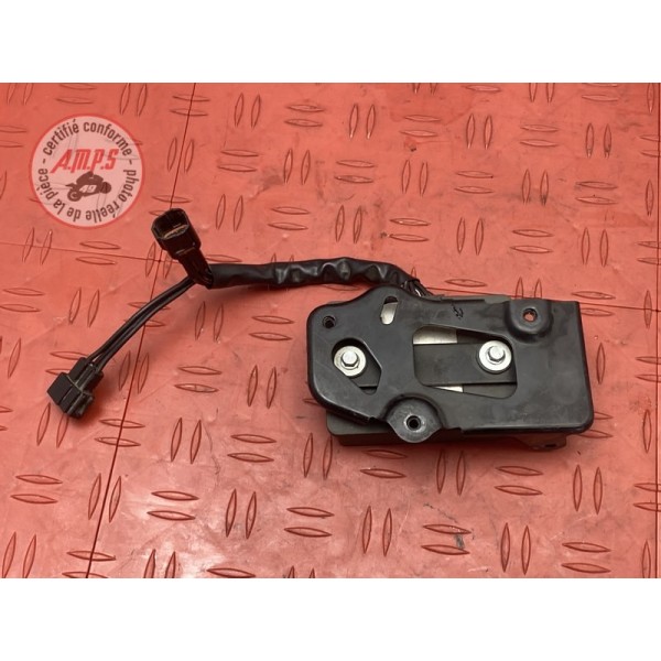 Regulateur de tension 