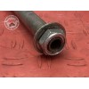 Axe de roue arriere 