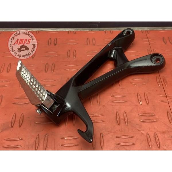 Platine repose pied passager gauche 