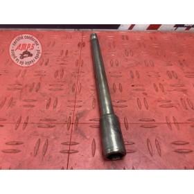 Axe de roue avant Triumph 2300 ROCKET III 2013 à 2016 
