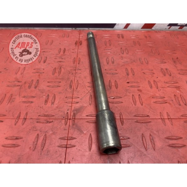 Axe de roue avant Triumph 2300 ROCKET III 2013 à 2016 