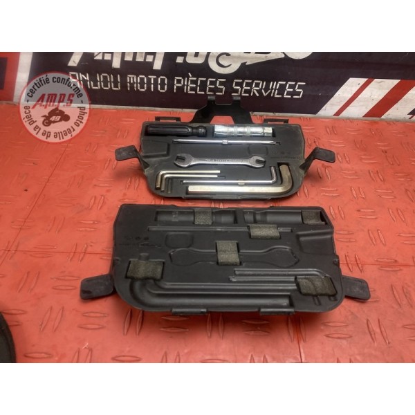 Boite a outil Triumph 2300 ROCKET III 2013 à 2016 