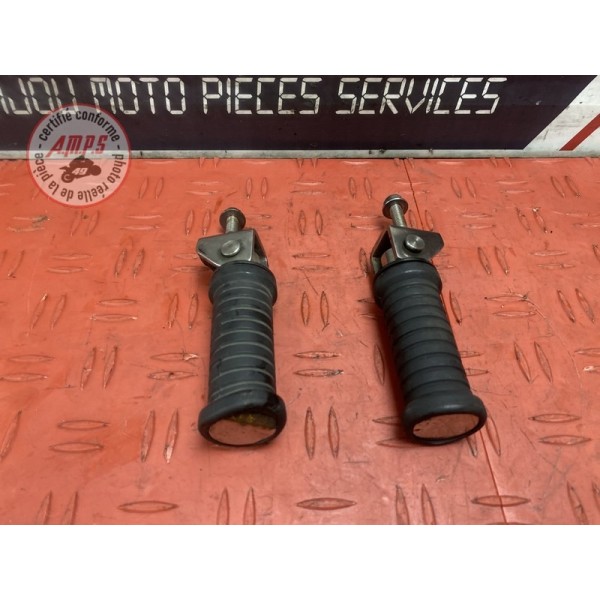 Paire de repose pied Triumph 2300 ROCKET III 2013 à 2016 