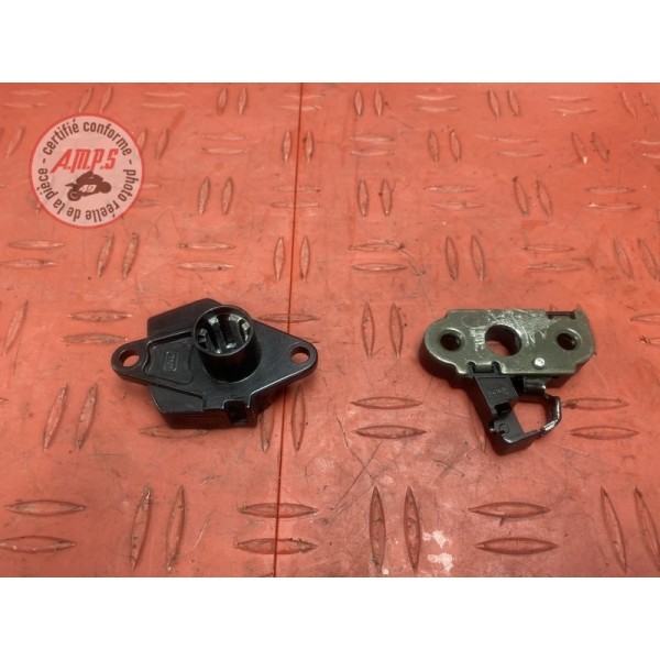 Verrouillage de selle avec porte barrillet Triumph 2300 ROCKET III 2013 à 2016 