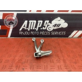 Platine repose pied passager gauche 