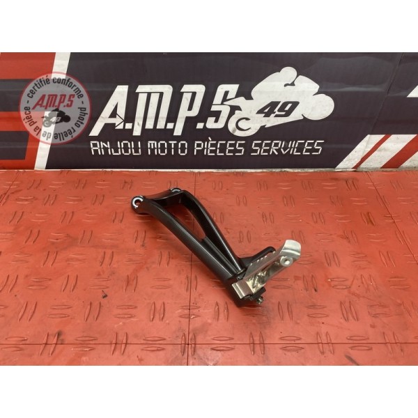 Platine repose pied passager gauche Yamaha 800 FZ8 2010 à 2016 