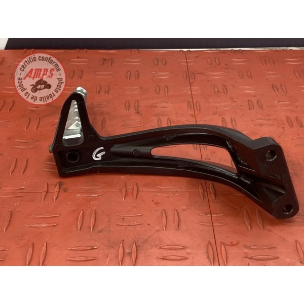 Platine repose pied passager gauche Yamaha 800 FZ8 2010 à 2016 