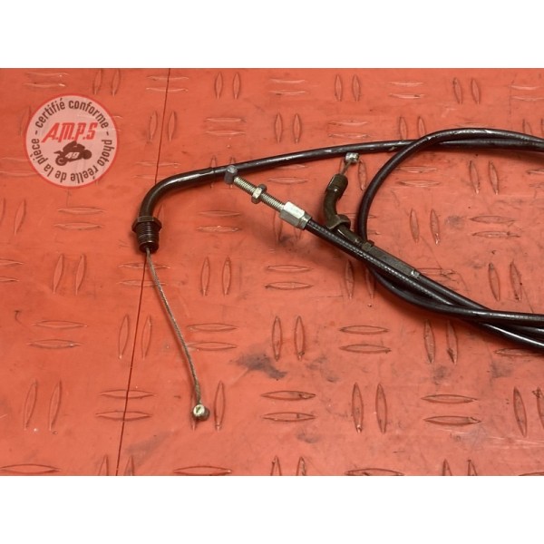 Cable d'accélérateur 