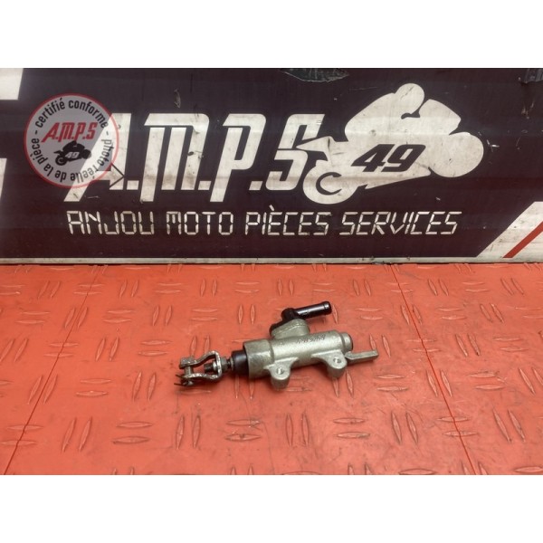 Maitre cylindre de frein arriere Honda CBR 1100 XX Super Blackbird 1997 à 1998 
