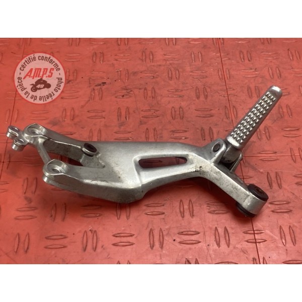 Platine repose pied passager droite Honda CBR 1100 XX Super Blackbird 1997 à 1998 