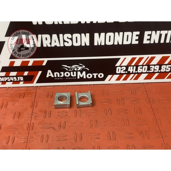 Entretoise d'axe de roue arriere 