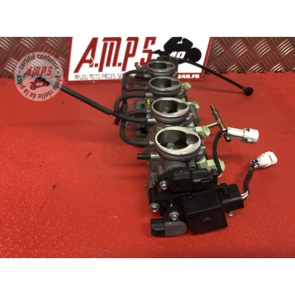 Rampe d'injectionZX6R06305BEN35B7-A11056599used