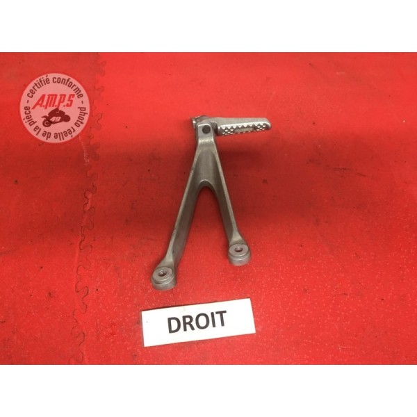 Platine repose pied passager droiteCBR100009ER-515-QNB9-A01057169used