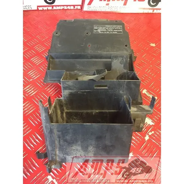 Bac a batterie / passage de roue ZR7 99 00 01 02 03 04