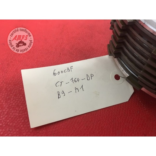Noix d embrayage 600cbf 08-12