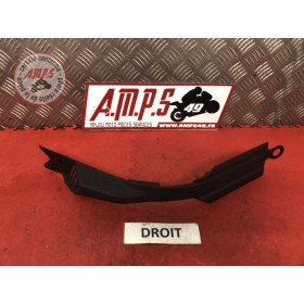 Cache sous reservoir droitER6F12CE-924-LSB7-A31135707used