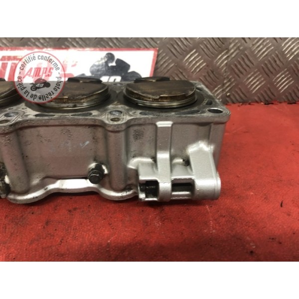 Cylindre avec pistonsZ75007CS-441-YHB7-Z31144213used