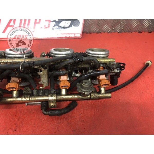 Rampe d'injection Yamaha FJR 1300 2001 à 2005 5VS