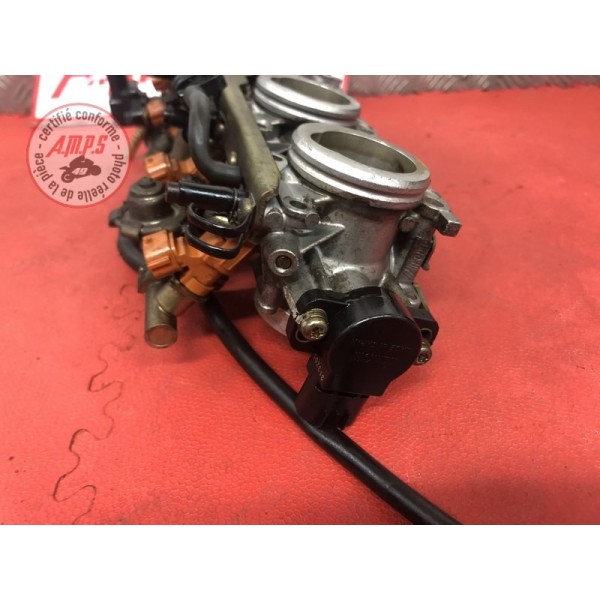 Rampe d'injection Yamaha FJR 1300 2001 à 2005 5VS