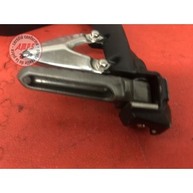 Platine repose pied passager droite Triumph 1050 Sprint ST 2005 à 2010