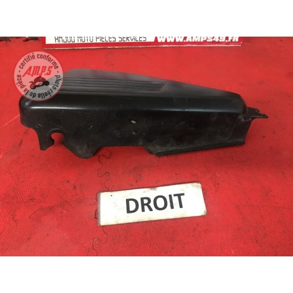 Cache plastique droitFZS6001AW-195-XQ1152129used