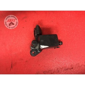 Maitre cylindre de frein avantCBR25011BN-525-HNB5-D01152651used
