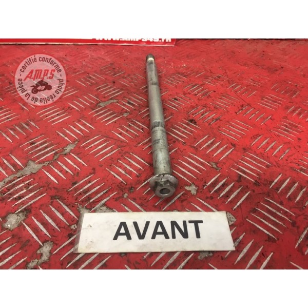 Axe de roue avant Suzuki GSX 1100 F 1987 à 1994GSXF1100932841-WM-49B6-B31154707used